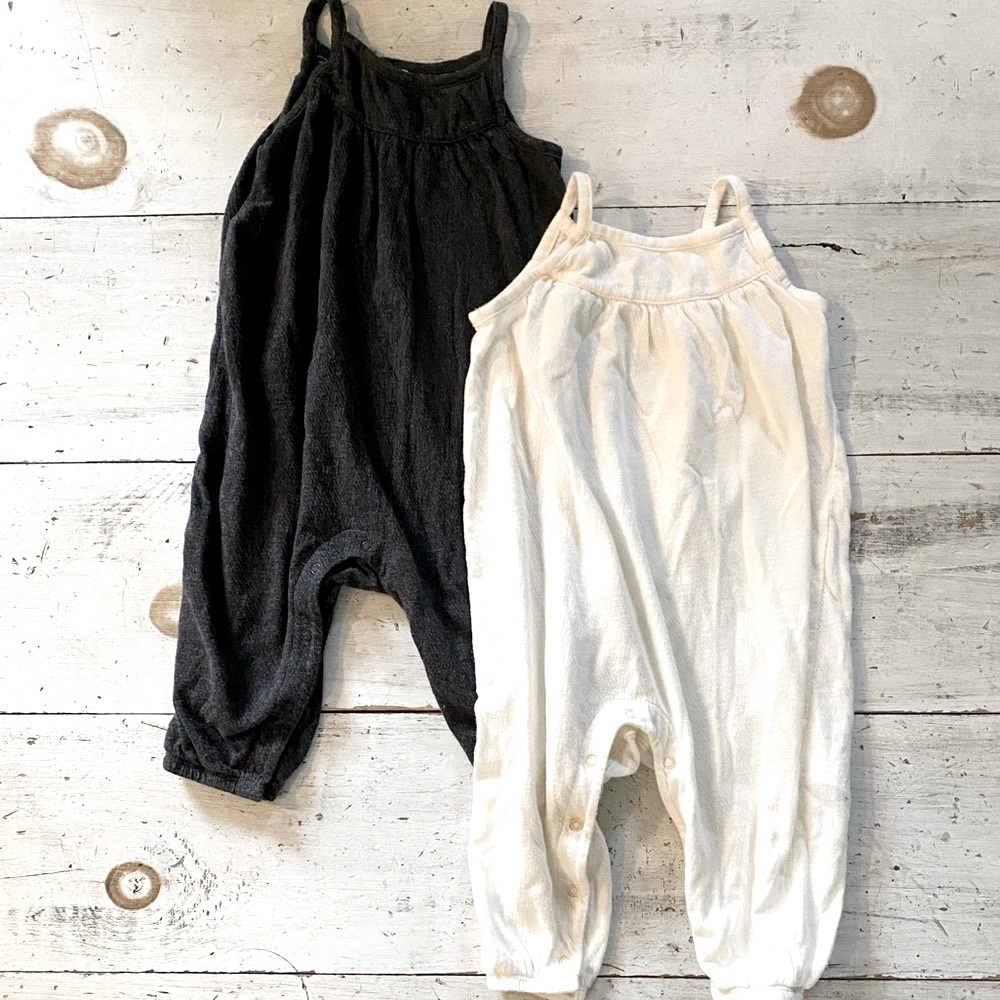 Old Navy romper set 6-12mo